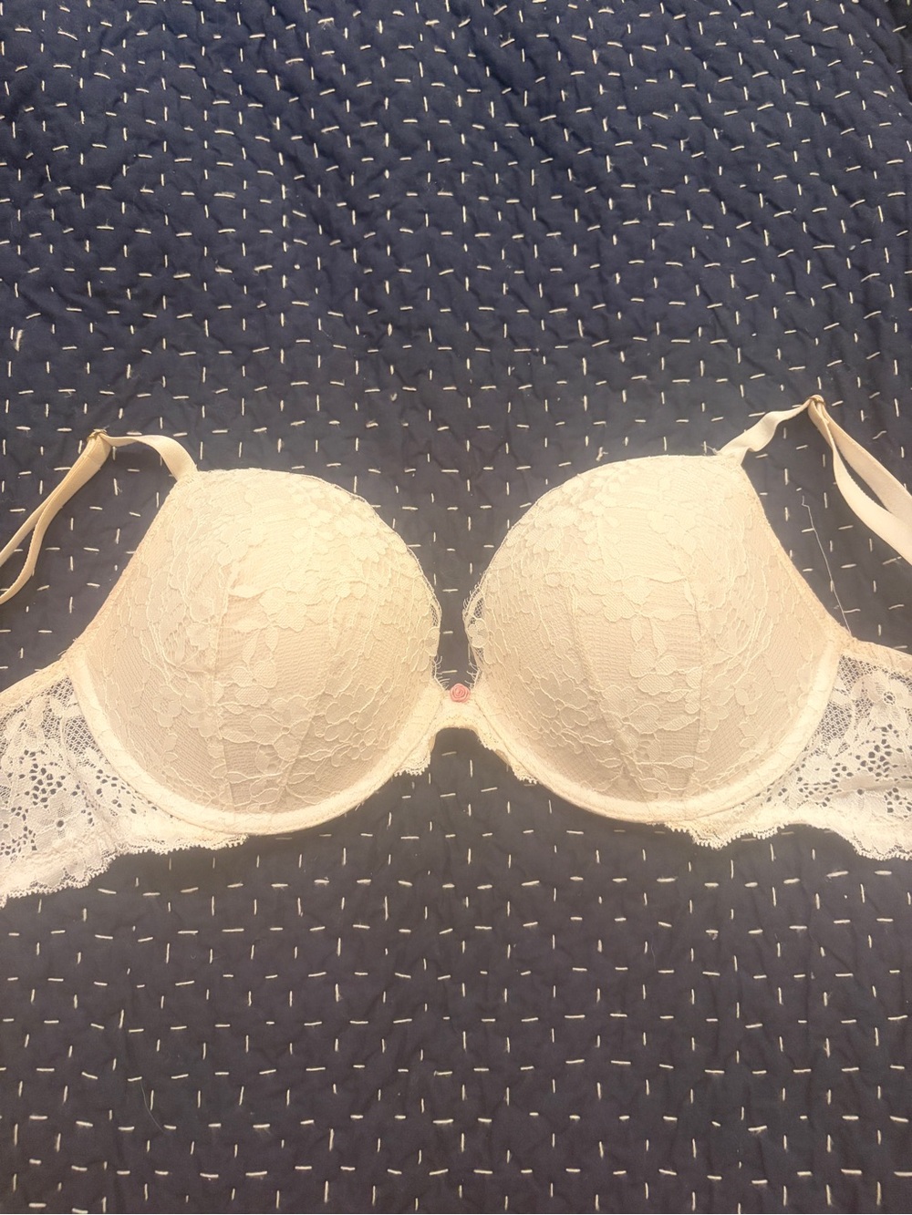 victoria’s secret white lace push up bra